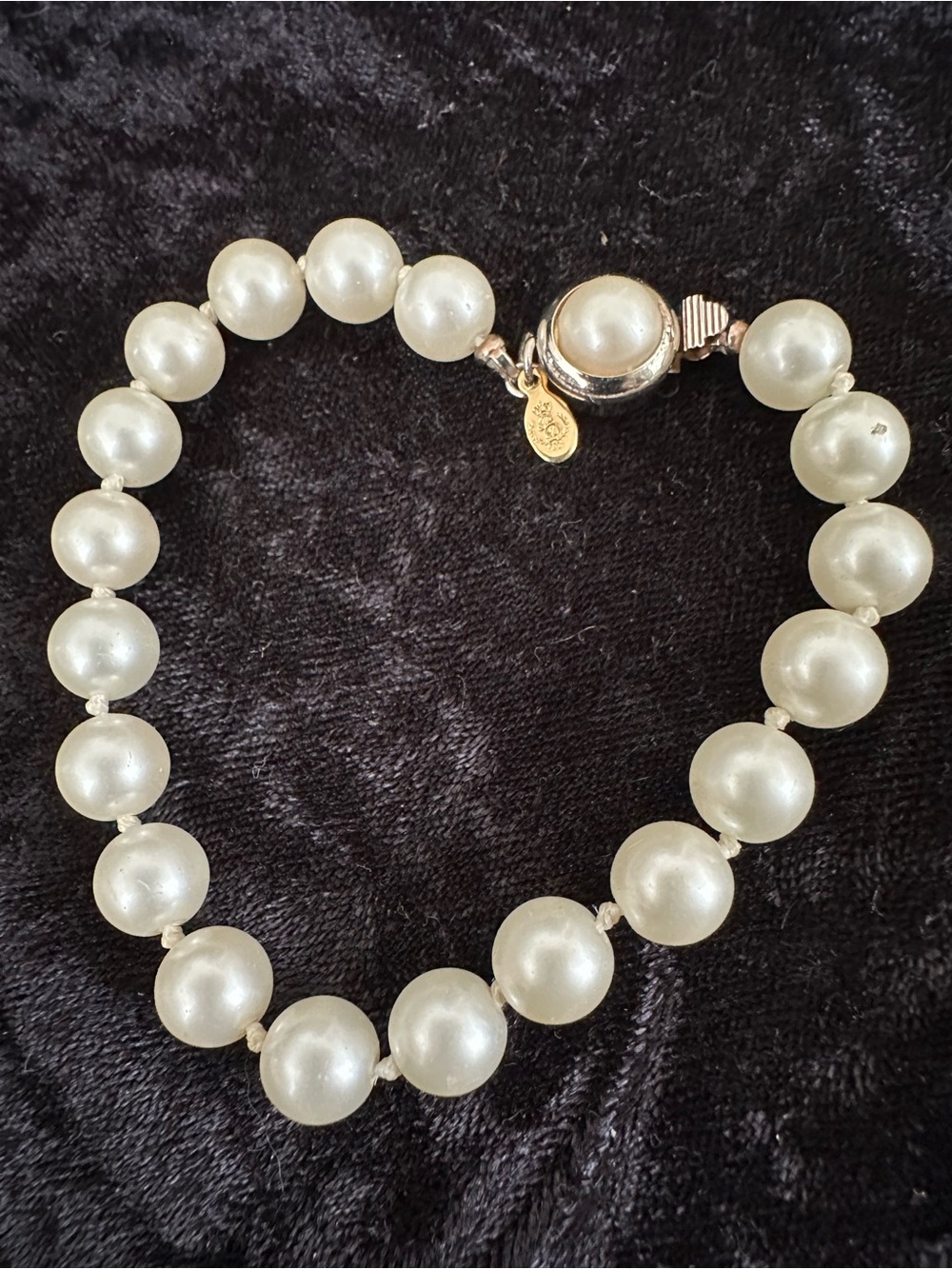 Premier Designs Faux Pearl Bracelet